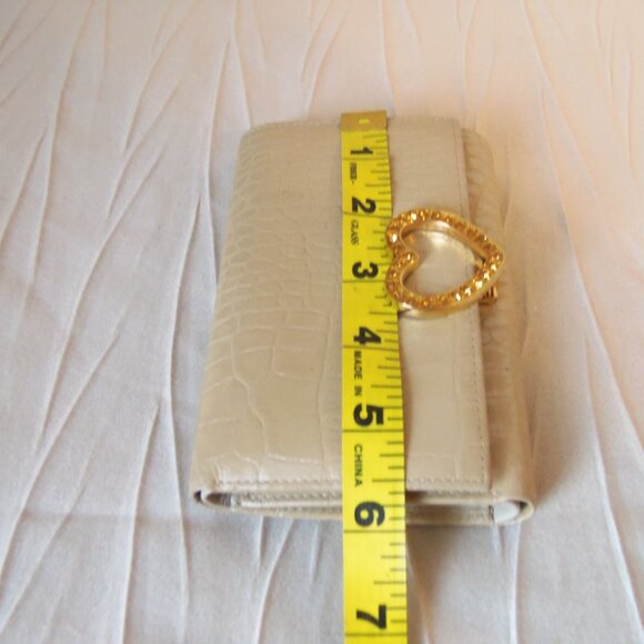 Lovecat Croco Tri Fold Wallet - Picture 11 of 13